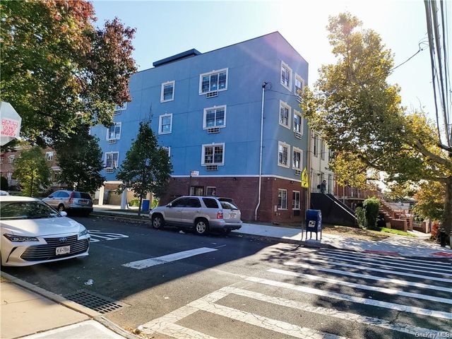 $1,980,000 | 3550 Laconia Avenue | Williamsbridge