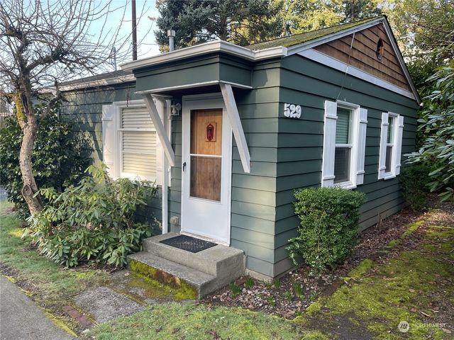 $1,795 | 529 North 137th Street | Bitter Lake