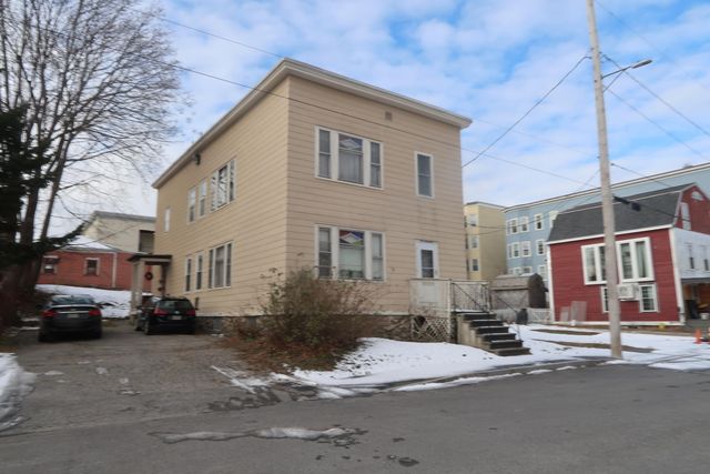 $285,000 | 117 Shawmut Street | Downtown Lewiston