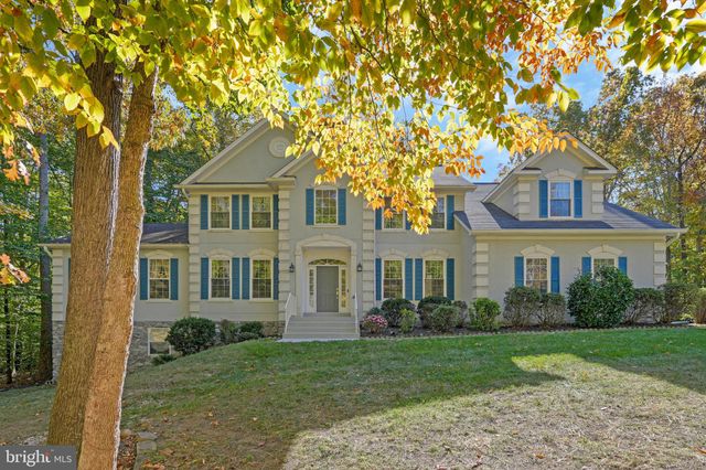 $875,000 | 8845 Locust Grove Drive