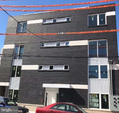 $2,800 | 1520 North Sydenham Street, Unit 2 | North Central