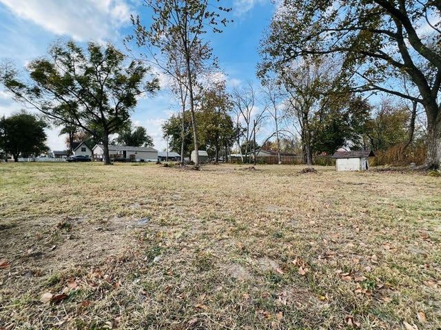 $19,000 | 0 East North Street | Center