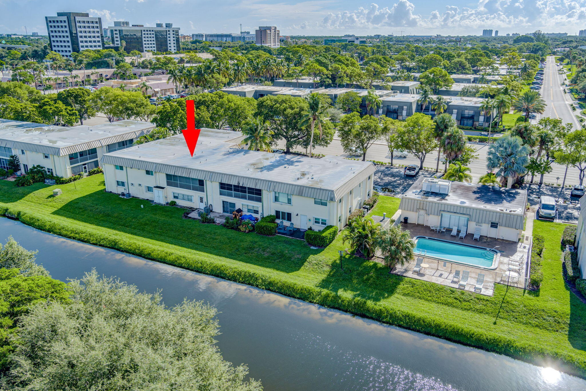 an aerial view of multiple house