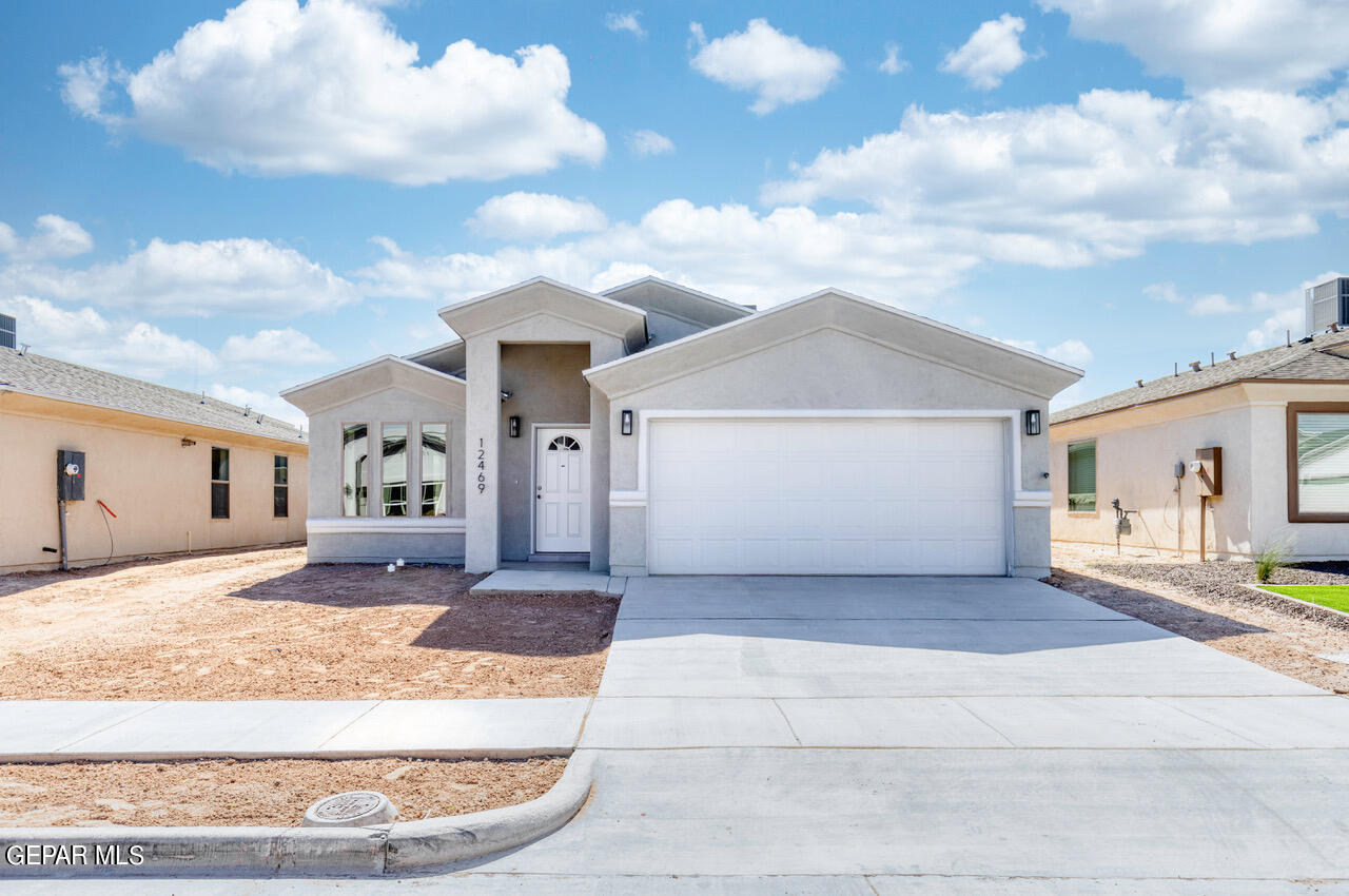 a view of a house with a entertaining space