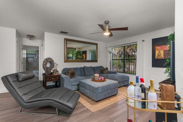 $315,000 | 4658 Northwest 22nd Street, Unit 4208 | Buttonwood Hammocks