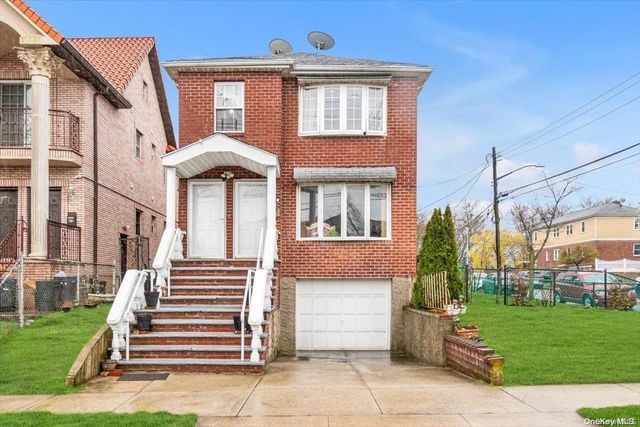 $1,299,000 | 121-04 150th Avenue | South Ozone Park