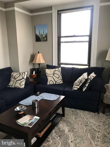 $1,795 | 2031 Locust Street, Unit 1501 | Rittenhouse Square