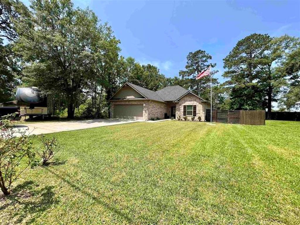 a house view with a outdoor space