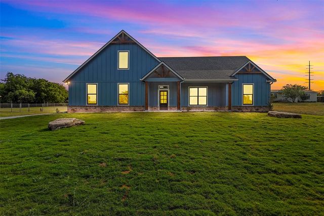 $474,900 | 3911 Davis Road