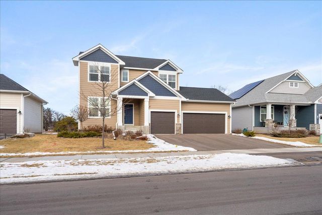 $669,000 | 4694 128th Circle Northeast | Oakwood Ponds