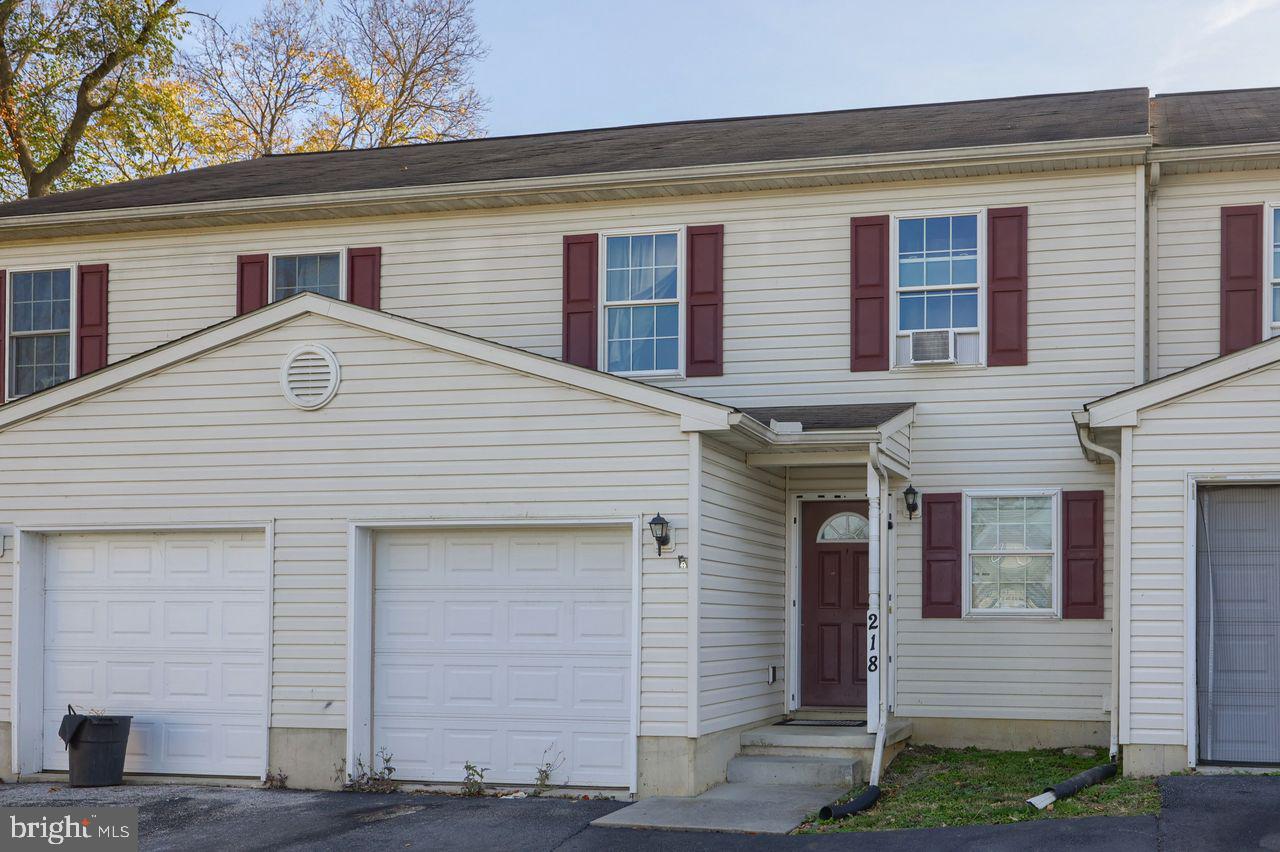 a view of house that has windows