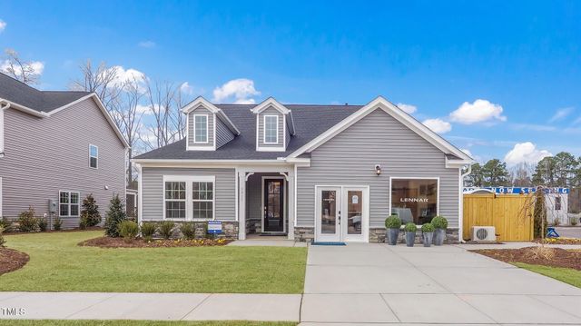 $469,790 | 232 Eden Vw Bend, Unit 689 | St. Marys Township - Wake County