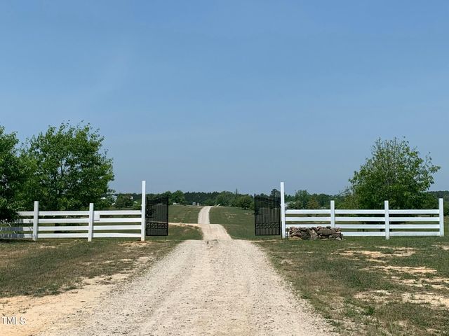 $450,000 | 1800 Gillburg Road | Kittrell Township - Vance County