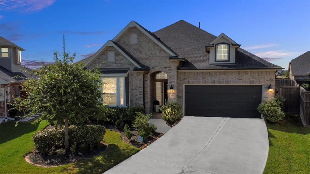 Welcome home to this beautiful one story, traditional style located in the master planned community of Cross Creek. Offering 4 bedrooms, 3 full bathrooms, and 2 car-attached garage.