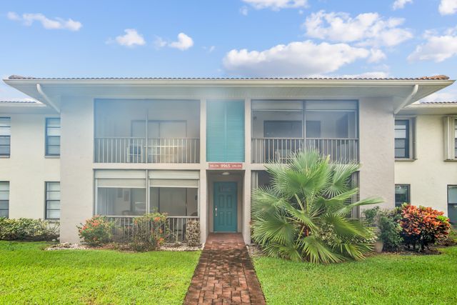 $265,000 | 9965 Pineapple Tree Drive, Unit 108 | Bent Tree