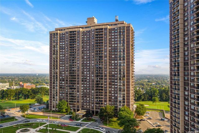 $239,000 | 271-10 Grand Central Parkway, Unit 1X | Glen Oaks