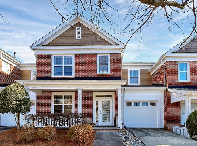 Homes for Sale with a Garage in Villages At Harborside Cornelius, NC ...