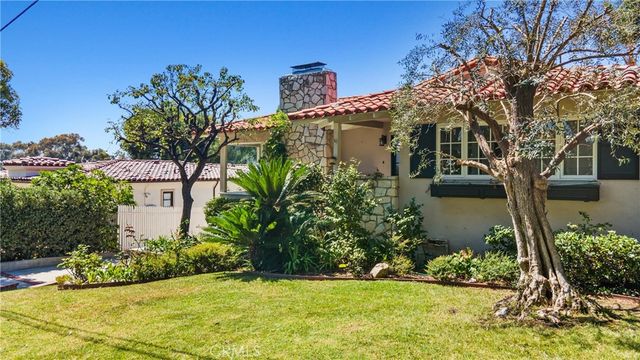 $1,975,000 | 6608 Via Siena | Palos Verdes Drive North