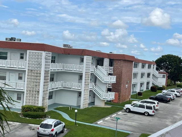 $125,000 | 4310 Northwest 12th Court, Unit 302 | Lauderhill