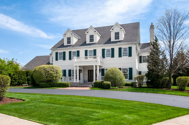 $1,199,000 | 39W541 Walt Whitman Road | Campton Hills