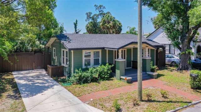 $2,200 | 803 East Frierson Avenue | Southeast Seminole Heights