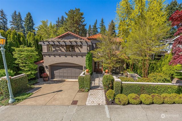 $4,590,000 | 1703 Parkside Drive East | Broadmoor