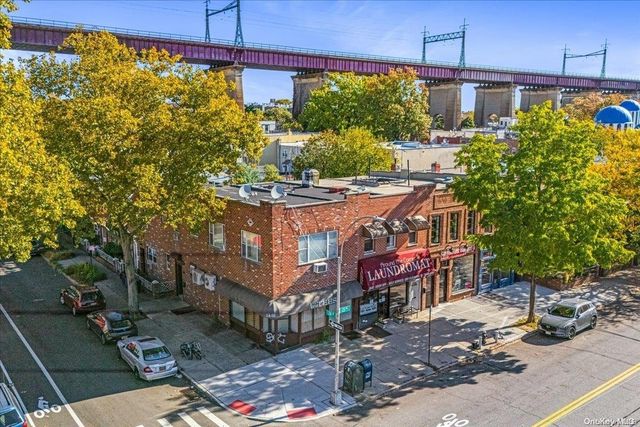 $1,799,000 | 24-01 23rd Avenue | Astoria