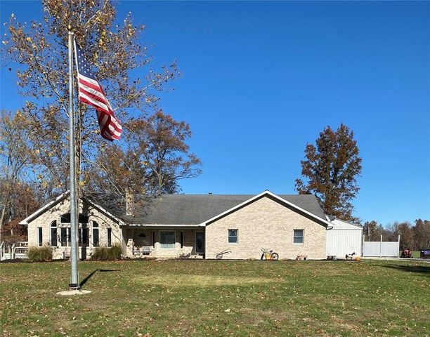 $430,000 | 1271 Mt Tabor Avenue | Lagrange Township - Bond County