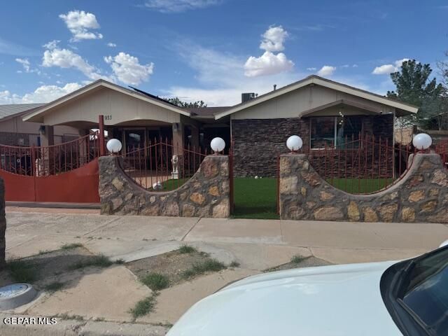 $249,950 | 933 Agua Prieta Drive | Pecan Grove