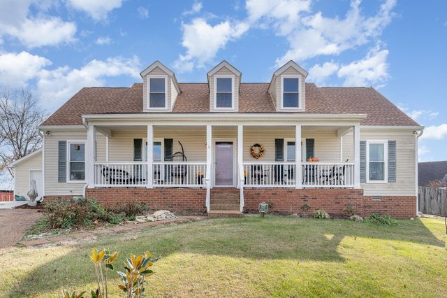 $527,000 | 2847 Jessie Court | Spring Hill