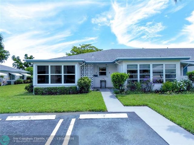 $219,900 | 1215 South Drive Way, Unit A | High Point of Delray