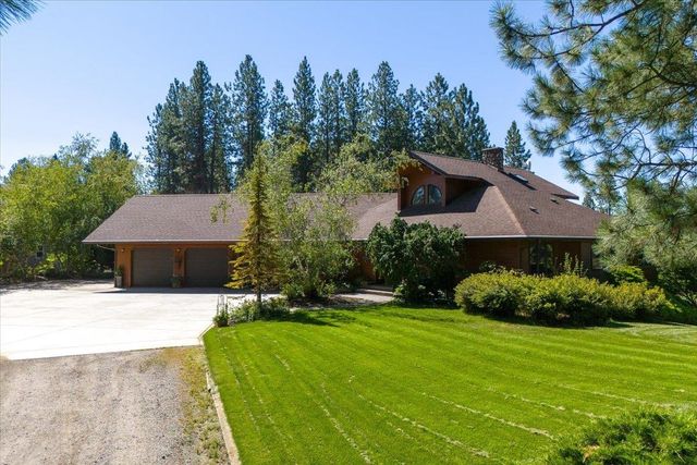 $1,365,000 | 8912 East Golden Hills Lane