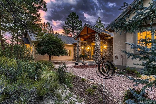 $1,749,000 | 9340 Comanche Pines Drive