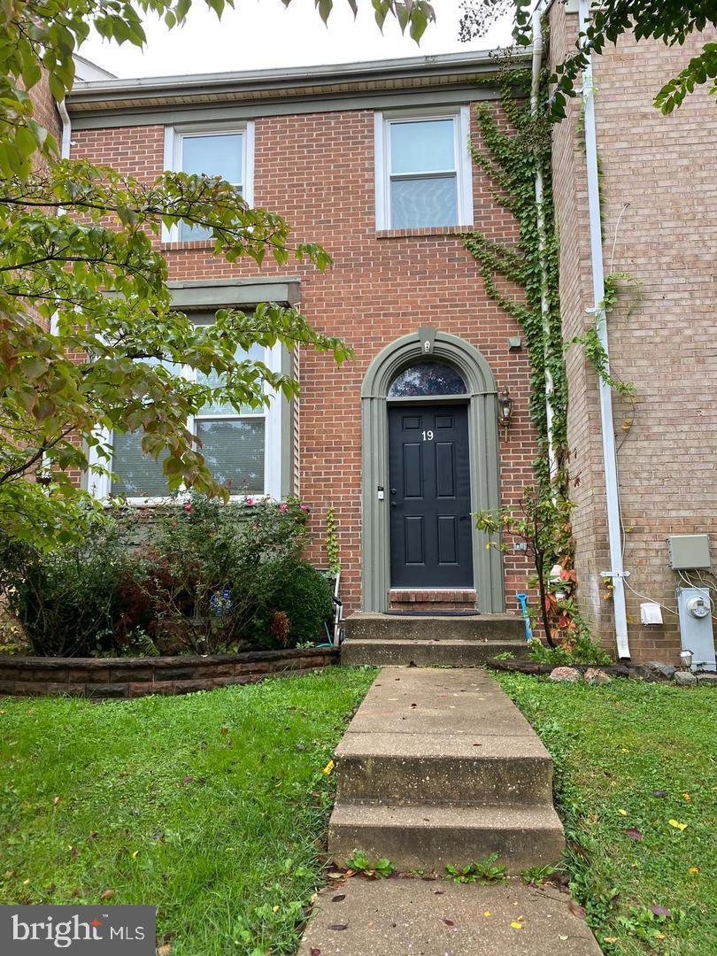 Brick Front Townhouse on Quiet Court