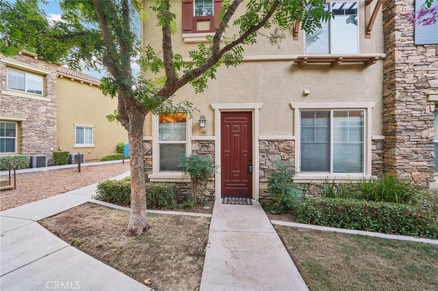 $479,900 | 30505 Canyon Hills Road, Unit 506 | East Lake Elsinore