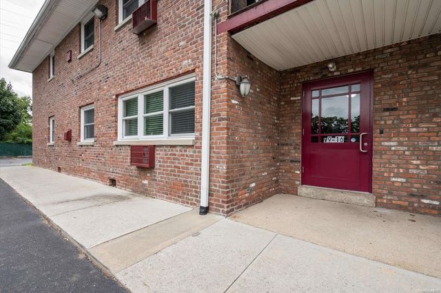 $229,990 | 678 Fulton Street, Unit V11 | Farmingdale Village