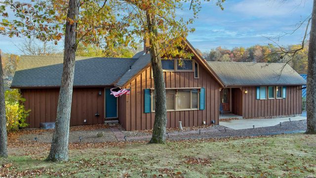 $310,000 | 856 Balthazar Drive | Saint Meinrad