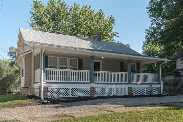 619 East 4th Street, Ottawa, KS 66067 | Compass