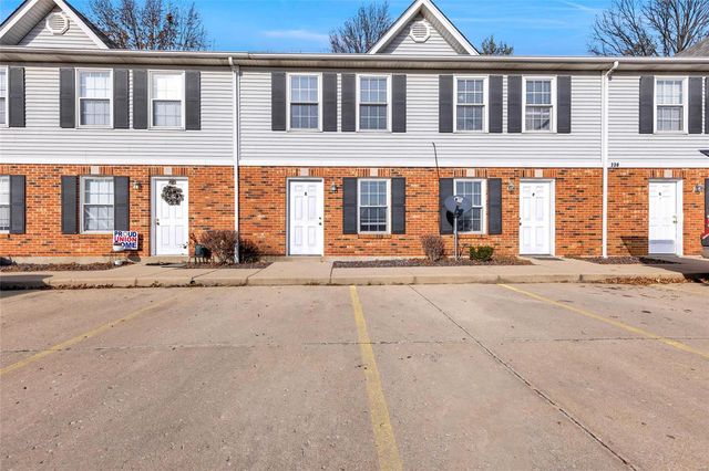 $1,100 | 237 Veterans Parkway, Unit C | Columbia