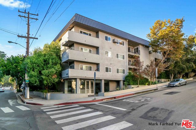 $2,995 | 9005 Cynthia Street, Unit 216 | West Hollywood Vicinity