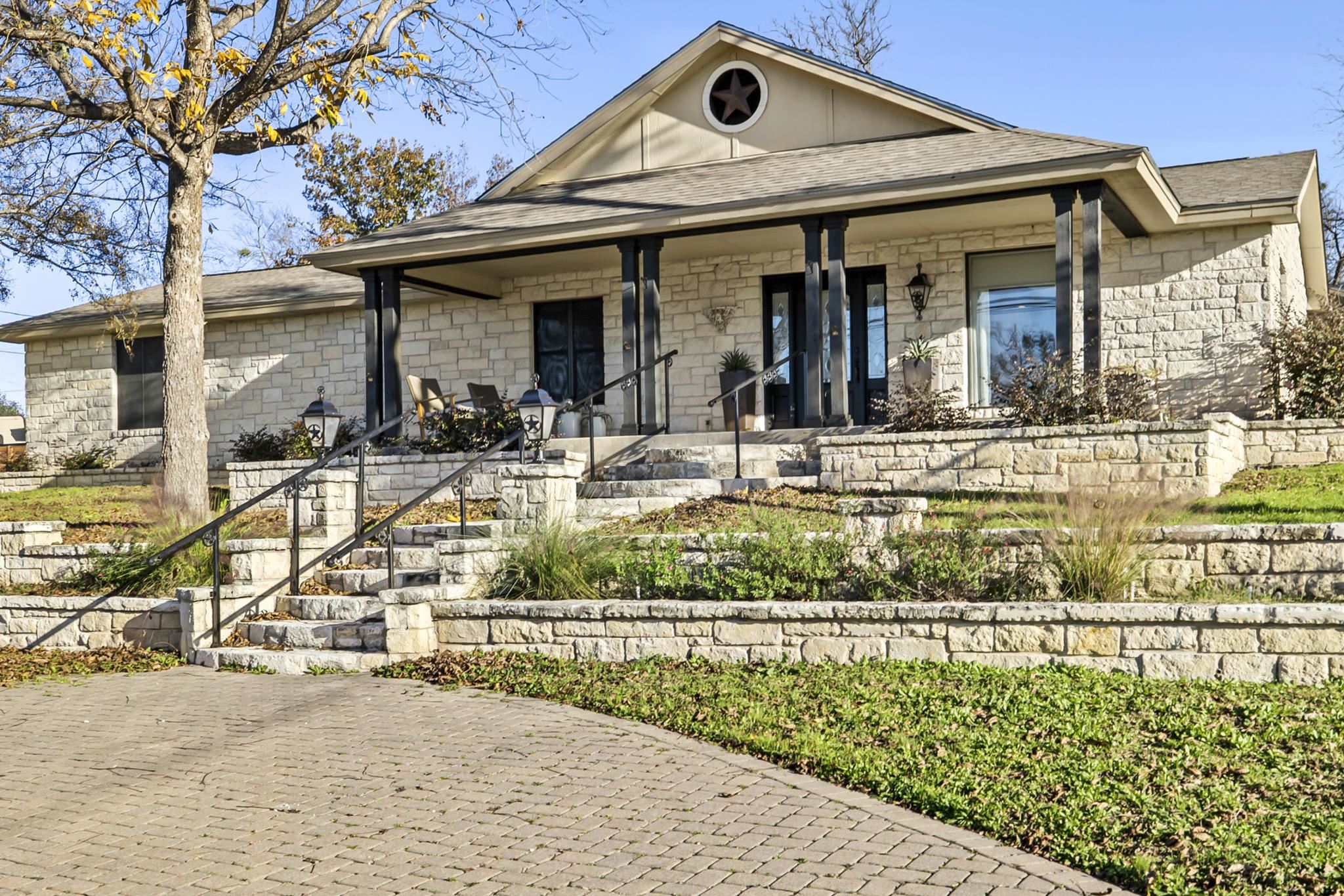 a view of a house with sitting area