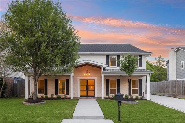 $615,000 | 4810 Bayou Vista Drive | Candlelight Oaks