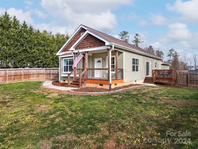 $499,000 | 508 Fanning Bridge Road | Fletcher