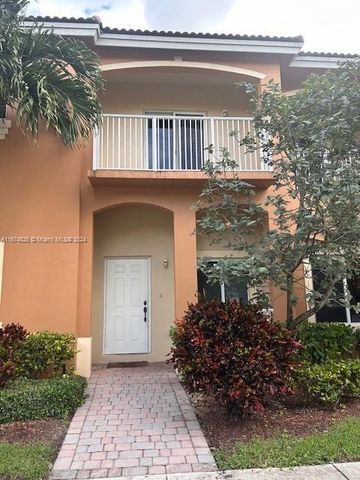 $387,500 | 2350 Southeast 16th Place, Unit 2350 | Homestead