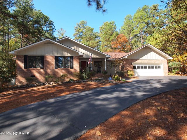 $1,900 | 25 Firestone Lane | Pinehurst