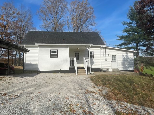 $230,000 | 7535 West County Road 275 South | Carr Township - Jackson County