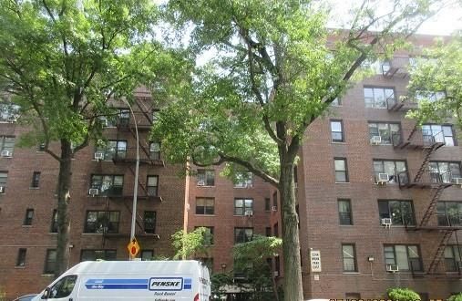 $74,900 | 2244 Bronx Park East, Unit 6L | Bronxwood