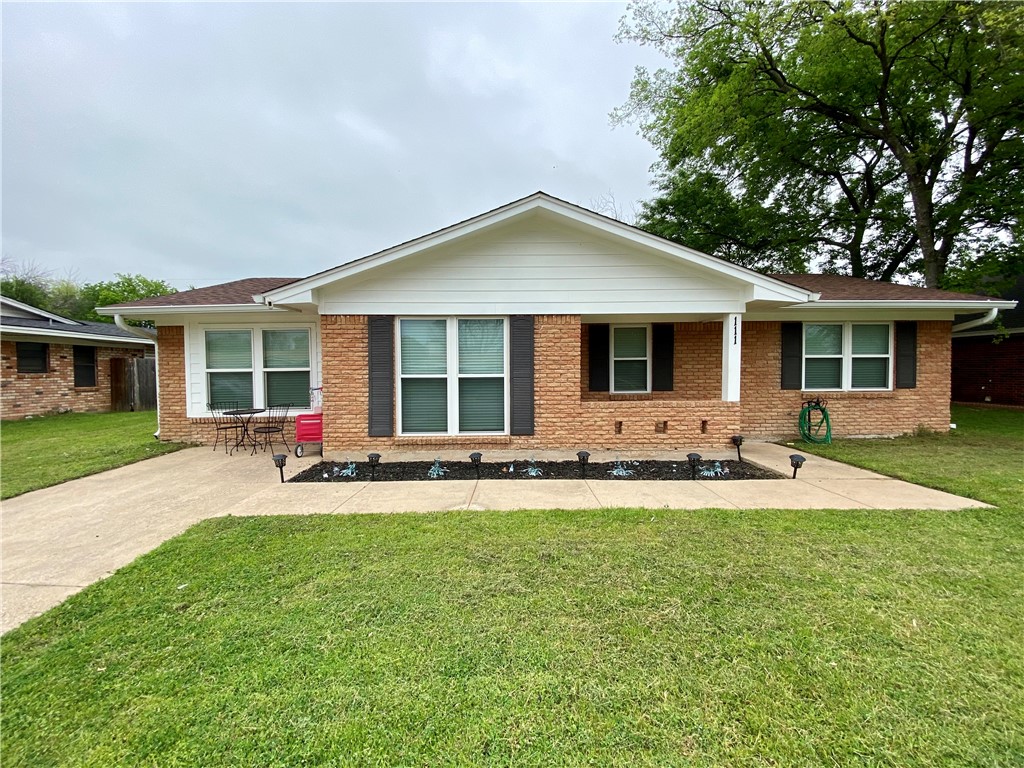 111 South Joyce Street, Waco, TX 76705 | Compass