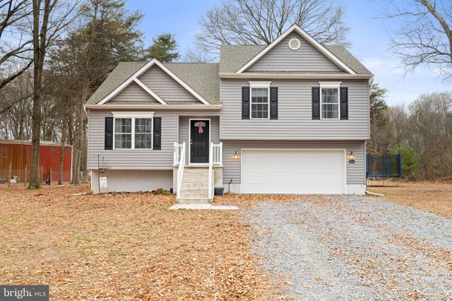 $395,000 | 204 Pine Cove Lane