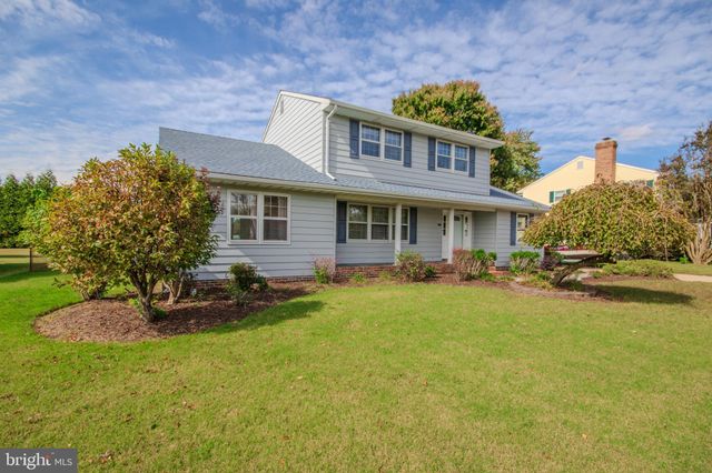 $358,900 | 412 Viewfield Drive | Salisbury